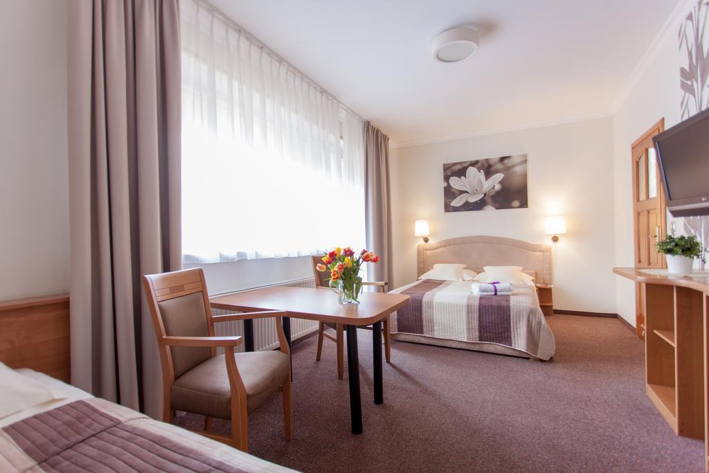 Villa Anna Gdansk - Noclegi Rooms - Free Parking Exterior foto